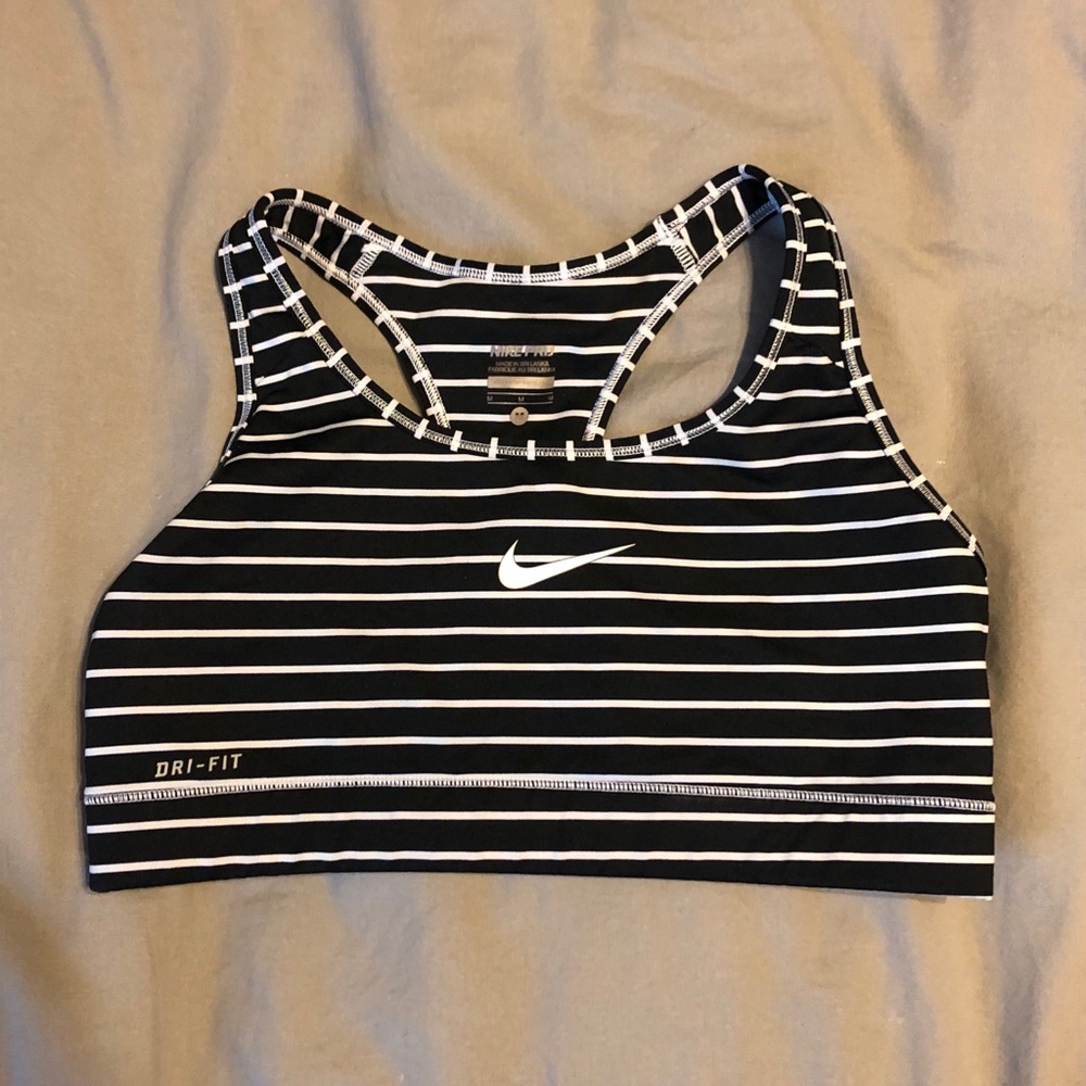 Nike sports bra